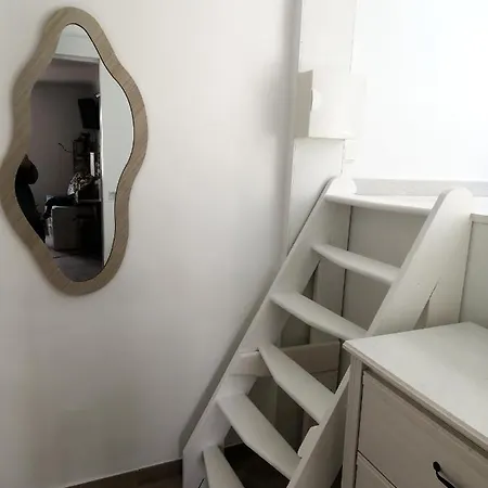 Apartman Spacieux Vieil Climatise 5 Minutes Plages